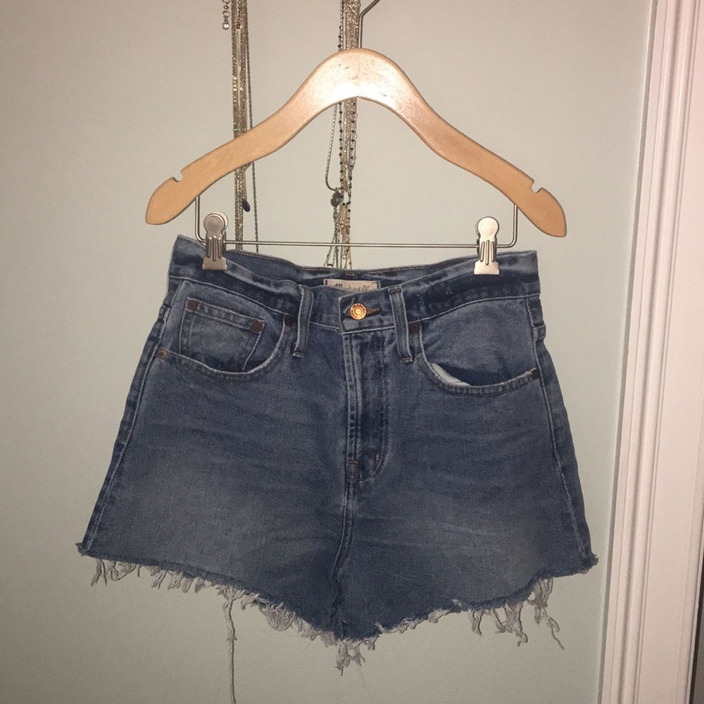 Madewell Shorts, size 26